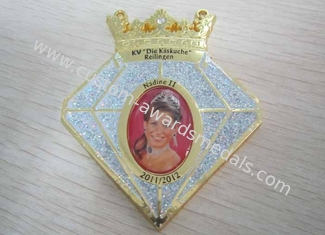 Grosse Junkersdorfer 3D Zinc Alloy / Pewter Carnival Medal by Purple Rhinestone, Gold Plating